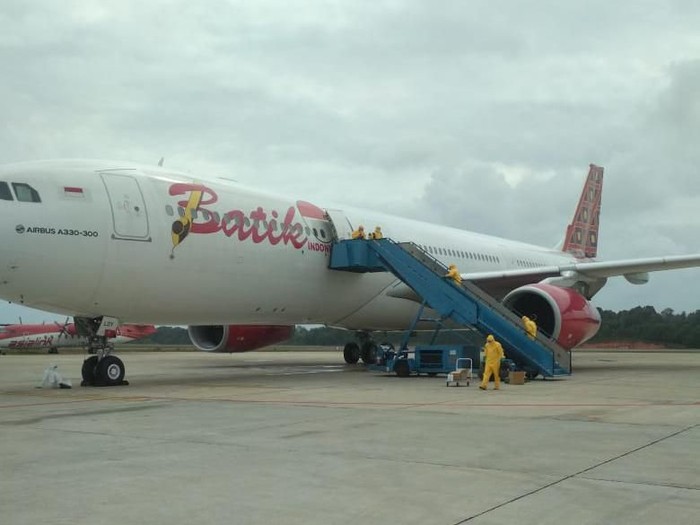 Pesawat Batik Air yang Angkut WNI dari Wuhan
