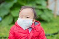 Masker bedah. 