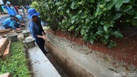 Perbaikan dilakukan usai banjir surut.