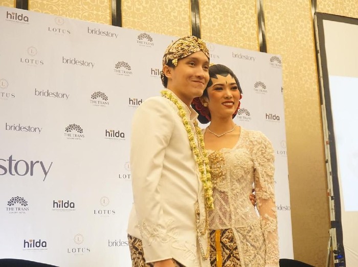 Rayhan Maditra dan Isyana Sarasvati