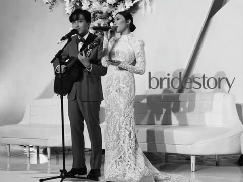 Anggunnya Isyana Sarasvati Pakai Gaun Backless dan Duet Bareng Rayhan