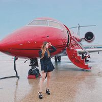 Mengenal Pony Makeup yang Bisa Beli Lamborghini dari Jadi YouTuber