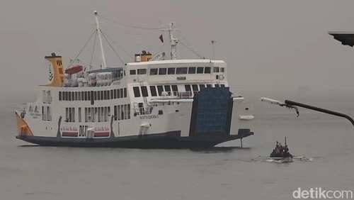 BMKG Banyuwangi menyampaikan potensi hujan deras disertai angin kencang yang akan melanda wilayah perairan. Diprediksi, cuaca buruk bakal terjadi hingga Maret mendatang.