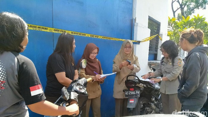 Pemprov Jateng turunkan tim investigasi kebakaran pabrik garmen di Klaten, Senin (3/2/2020).