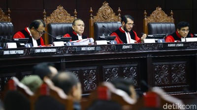 Suasana Sidang Lanjutan Uji Formil UU KPK