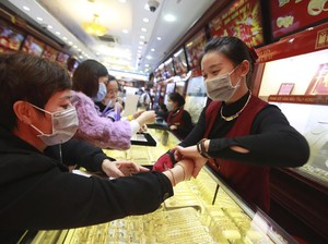 Nggak Cuma di Indonesia, Harga Masker di Malaysia Capai Rp 500 Ribu!