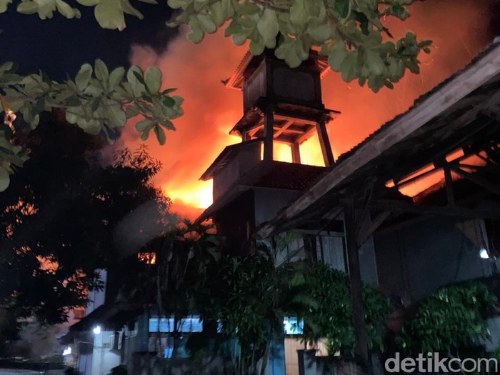 Kebakaran 19 kamar kos di Badung Bali (Angga Riza/detikcom)