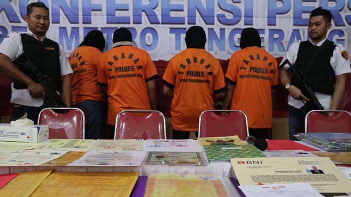 Polisi tangkap Ketua Indonesia Mercusuar Dunia di kasus King of The King Tangerang