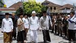 Sejumlah Tokoh Melayat Gus Sholah