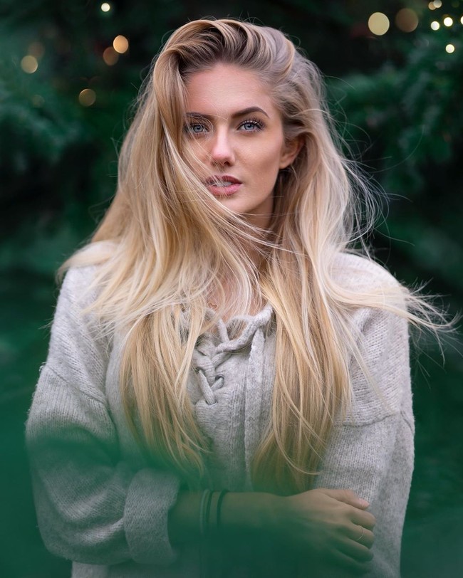 Aku tidak tahu mengapa aku mendapat gelar atlet terseksi di dunia. Tapi, olahraga selalu menjadi yang utama bagiku, kata Alica Schmidt. Foto: Instagram