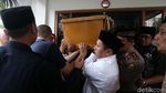 Momen Jenazah Gus Sholah Dibawa ke Bandara Halim Perdanakusuma