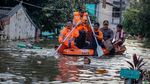 Potret Banjir Setinggi 2 Meter di Periuk Tangerang