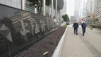 Seperti dikutip dari BBC, Senin (3/2/2020), saham-saham ritel terkena koreksi paling dalam, disusul oleh saham-saham manufaktur, konsumer, dan bahan dasar. Foto: AP Photo