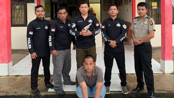 Polisi tangkap pemalak bersenjata api di OKI (Dok. Istimewa)