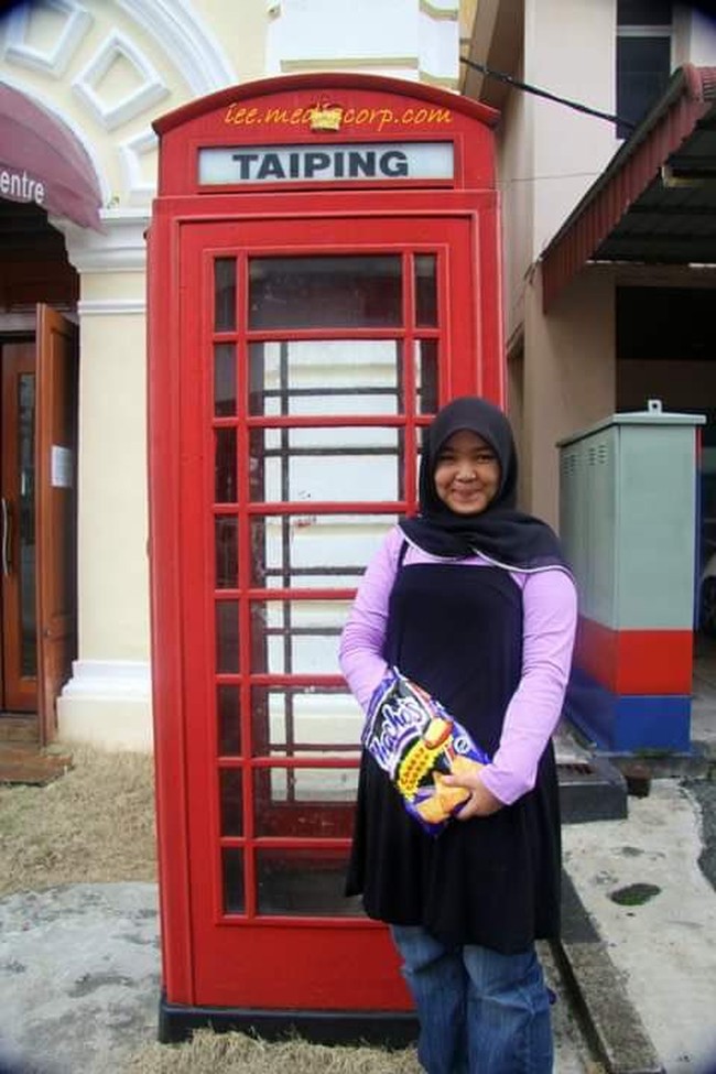 Wanita asal Malaysia ini memukau netizen setelah berhasil menurunkan berat badan. Foto-foto transformasi penampilan dirinya yang sukses diet dan dibagikan di Twitter ini pun jadi viral. Foto: Twitter @__syarmineisa