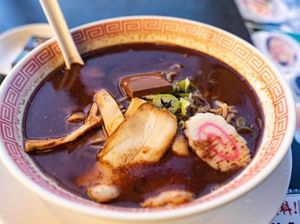 Selain Ramen Boba, Ini 5 Kreasi Mie Unik yang Lezat