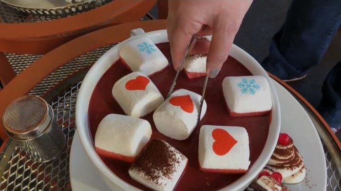 minuman raksasa