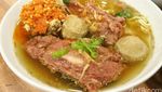 20 Bakso Kerikil dan Mercon Ada di Sini