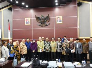 Tok! Pimpinan dan Anggota Komisi Kajian Ketatanegaraan MPR Disahkan