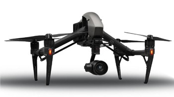 Inspire 2 punya berat 3,4 kg, dimensinya 43x32x42 cm. Ia mampu terbang selama 27 menit. Dari video yang beredar, untuk mengawasi warga dan memberi woro-woro di tempat umum, yang sering dipakai adalah DJI Inspire-2 (DJI)