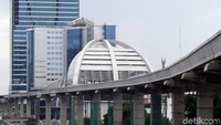Sementara itu, untuk depo di Bekasi, kembali ke Budi Harto dia menjelaskan kini tinggal menyisakan 49 bidang tanah lagi yang mesti dibebaskan. Ia mengatakan pembebasan agar selesai pada akhir bulan ini.