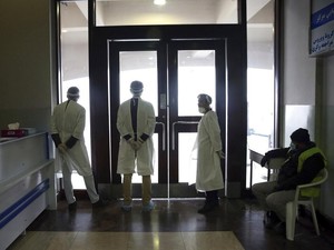 Usai Hasil Tes di RS Wahidin Makassar Keluar, 5 WN China Diobservasi 14 Hari