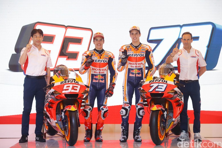 Ini Tim Repsol Honda Abang Adek ala Marquez Bersaudara Repsol Honda resmi memperkenalkan line-up pebalap untuk MotoGP 2020. Marc Marquez dan Alex Marquez diandalkan untuk melanjutkan kejayaan.