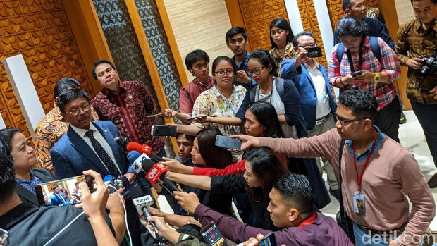 Aturan Pemusnahan Ponsel BM Tetap Berlaku 18 April 2020
