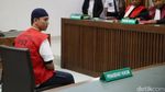Ekspresi Pria yang Ancam Penggal Jokowi saat Sidang Tuntutan