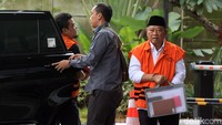 Bupati Sidoarjo nonaktif Saiful Ilah menjalani pemeriksaan di KPK, Jakarta, Selasa (4/2/2020).