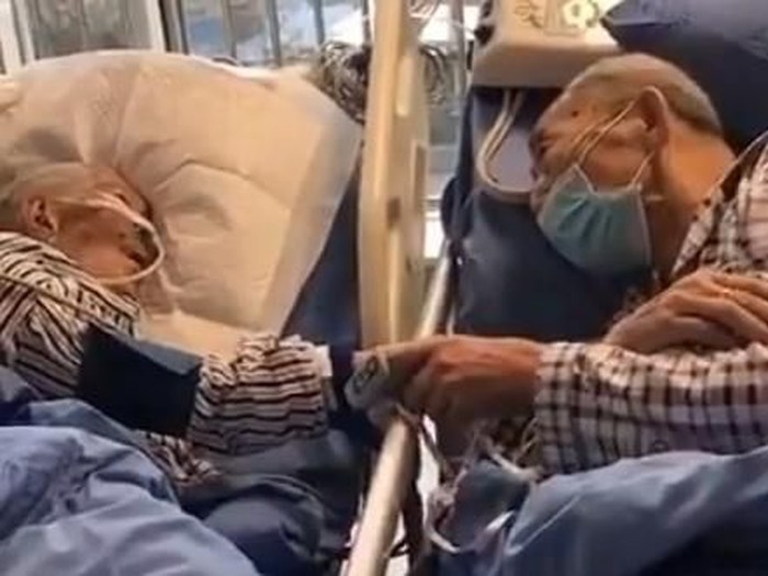 Pasangan viral karena corona Pasangan viral karena corona