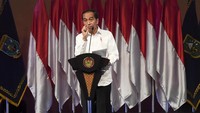 Dalam Rakornas tersebut, Jokowi mengingatkan bahwa bencana bukan hanya bencana alam. Jokowi mengatakan ada juga bencana non-alam, seperti bencana virus Corona.
