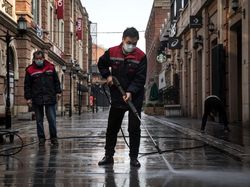 Keseharian di Wuhan Saat Wabah Virus Corona Melanda