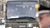 Italia mengevakuasi 56 warganya dari Wuhan, China, terkait mewabahnya virus corona.