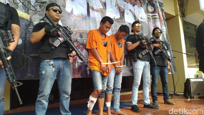 Konpres Polres Jakbar soal Perampok Bersenpi yang Viral