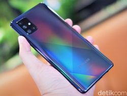 Galaxy A71 Tampil Menawan Harga Rp 6 Jutaan