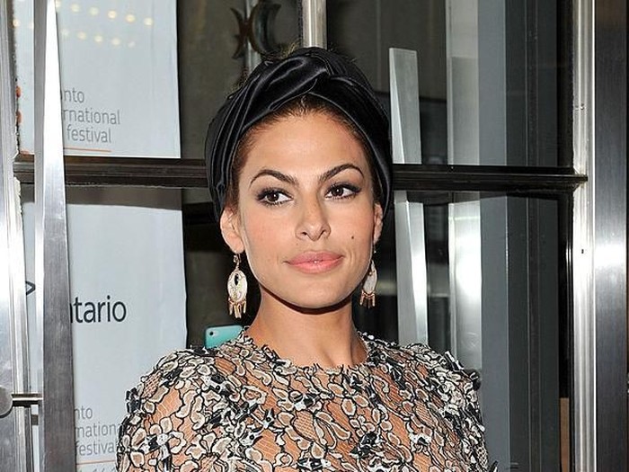 TORONTO, ON - SEPTEMBER 07:  Actress Eva Mendes attends 