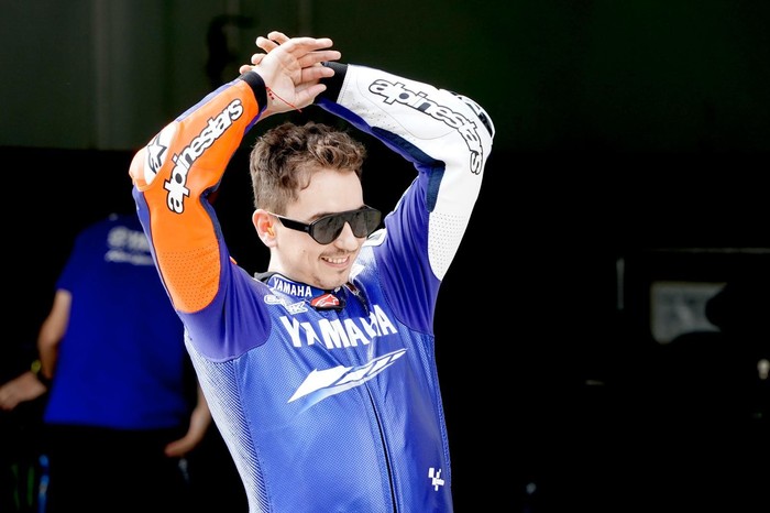 Jorge Lorenzo menjadi pebalap penguji Yamaha.