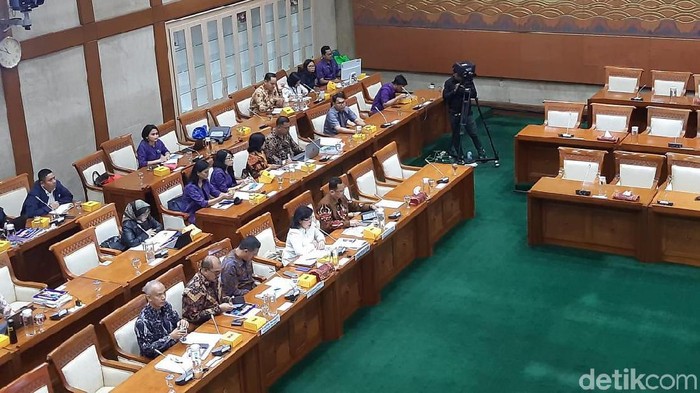 DPR Panggil BUMN Bahas Perkembangan Pariwisata