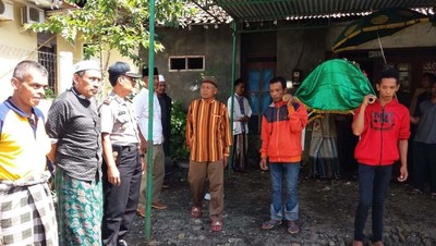 Tewas di Kebun Durian, Bocah SD Diduga Dibunuh