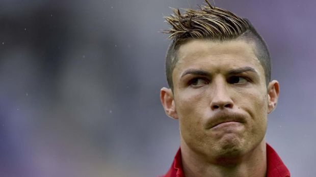 Cristiano Ronaldo mengaku mendapat tekanan sejak usia muda.