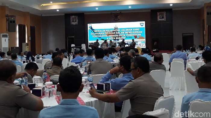 Suasana FGD terkait penanganan klitih di Gedung Serbaguna Polda DIY, Selasa (4/2/2020).
