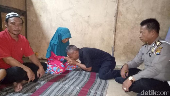 Sopir truk penabrak lari penjual koran minta maaf ke ibu korban