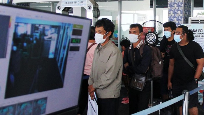 Mewabahnya virus Corona tetap diwaspadai oleh pemerintah Indonesia. Salah satu cara menangkalnya adalah dengan screening pendatang yang masuk dari berbagai pintu ke negara tercinta.
