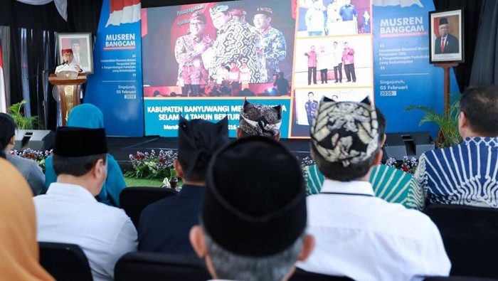 bupati anas