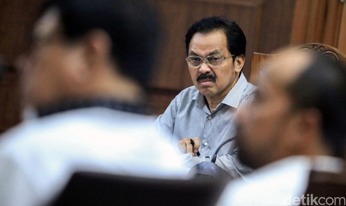 Gubernur Kepulauan Riau nonaktif Nurdin Basirun jalani sidang lanjutan di Pengadilan Tipikor Jakarta. Sidang kali ini beragendakan pemeriksaan 7 orang saksi.