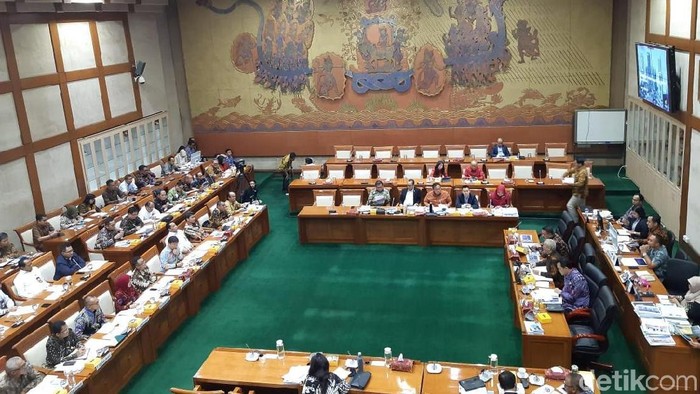 Komisi VI DPR RI