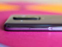 Penampakan Poco X2, Ponsel Layar 120 Hz Rp 3 Jutaan