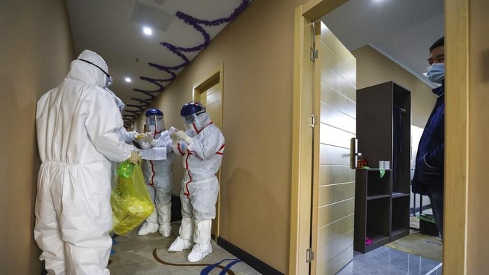 Ilmuwan Dunia Kembangkan Vaksin Virus Corona Wabah virus corona telah ditetapkan oleh WHO sebagai darurat global. Para ilmuwan di berbagai negara di dunia berlomba-lomba mengembangkan vaksin dari virus itu