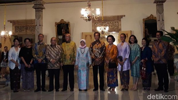 Kunjungi Keraton Yogya, Presiden Singapura Disuguhi Tarian Lawung Jajar